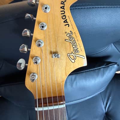 Fender Vintera '60s Jaguar Modified HH with Pau Ferro Fretboard 2019 - 2023 Surf Green image 8