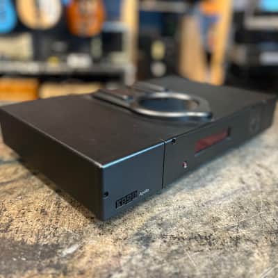 Rega Apollo Top-Loading CD Player with box, remote control image 2