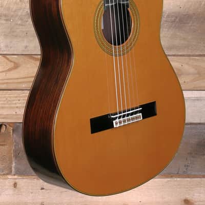 Yamaha GC32C Classical Guitar Natural w/ Gigbag imagen 2