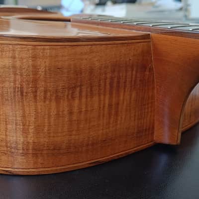AS NEW Lowden O35 Acoustic Guitar: gorgeous in looks, sound, volume and sustain. image 14