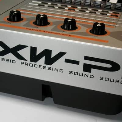 Casio XW-P1 61-Key Performance Synthesizer w. Keyboard image 9