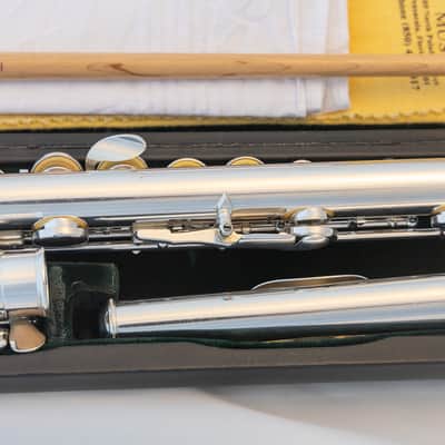 Pearl PF-501 Flute Silver-plated with Split-E *Made in Japan *Cleaned & Serviced *Ready to play image 6