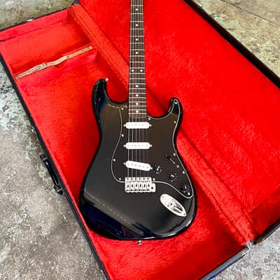 JV Squier Fender Stratocaster ST-72 45 1983 - Blackie original vintage MIJ Japan fujigen image 4