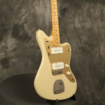 '22 Squire /Fender 40th Anniversary Vintage Edition Jazzmaster Satin Desert Sand image 11
