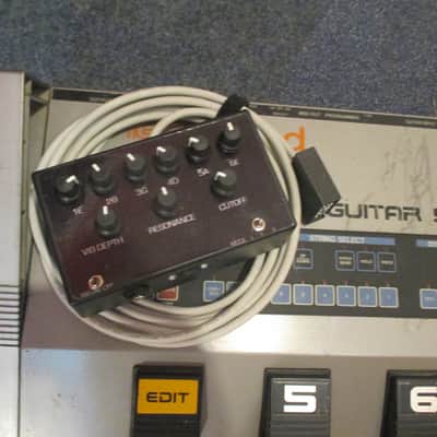 Immagine Roland GR-700 Guitar Synthesizer 1984 - 1989 - Grey - 3