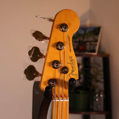 Fender 75th Anniversary American Professional PJ Bass - Rosewood Fingerboard, 2-Color Sunburst image 8
