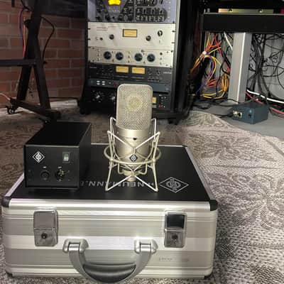 Neumann M 149 Large Diaphragm Multipattern Tube Condenser Microphone image 2