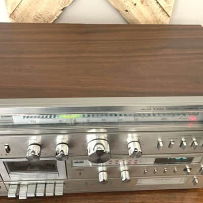 Soundesign 5959 - Vintage 1980s Brushed Aluminum All In One Tuner Cassette 8-Track Stereo Console image 8