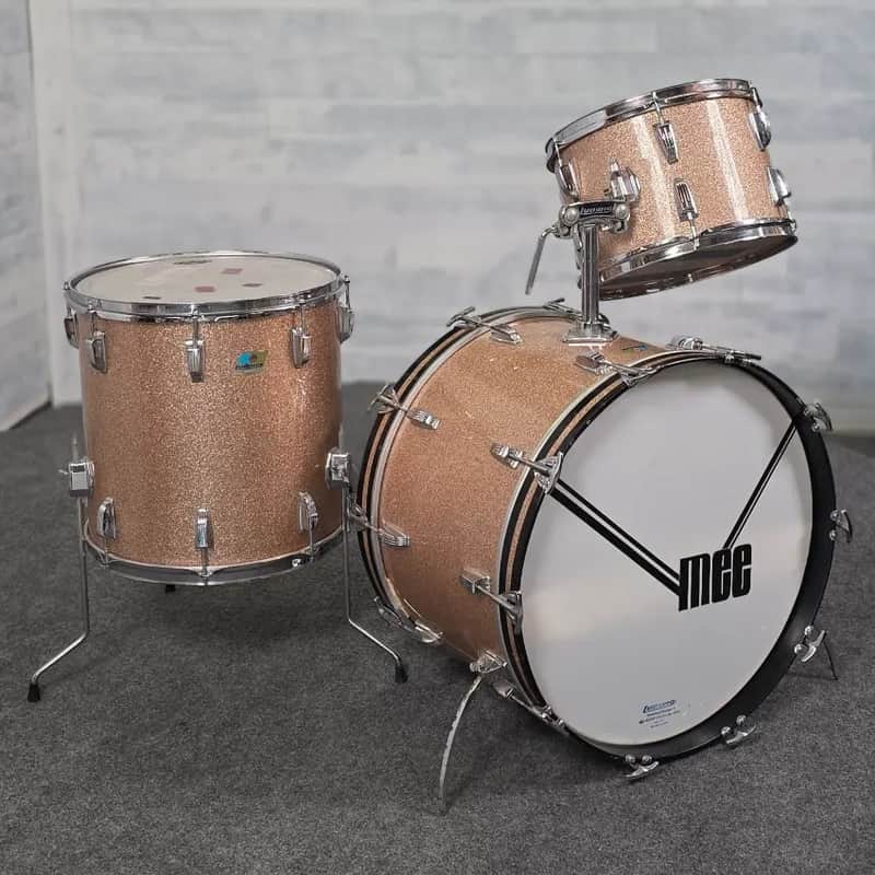 Used Vintage Ludwig 3pc Drum Set Champagne Sparkle - Good image 1