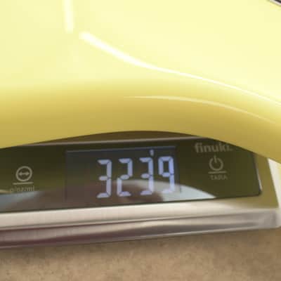 Fender Limited Edition Tom DeLonge Signature Stratocaster 2023 - Graffiti Yellow imagen 14