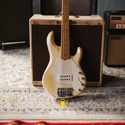 Music Man Stingray 1989 - Olympic White RARE image 1