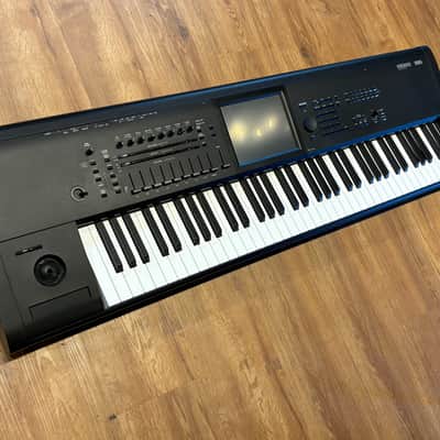 Korg Kronos 3 73 Workstation image 3