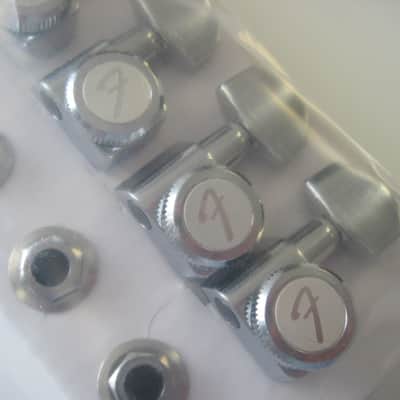 Fender Chrome Locking Tuners 0990818100 image 2