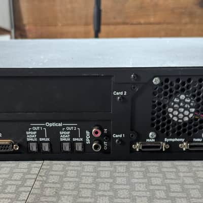 Apogee Symphony I/O with 16 Inputs and 16 Optical Outputs image 2
