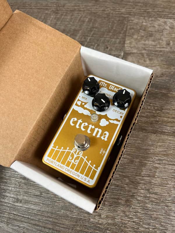 Mr. Black Eterna Gold Modified Shimmering Reverberator pedal image 1