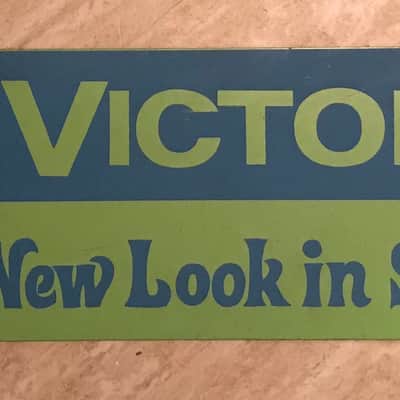 RCA Victor New Look in Sound Sign Store Display 1969 image 2