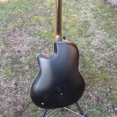 Ovation 1868-9 Elite image 8