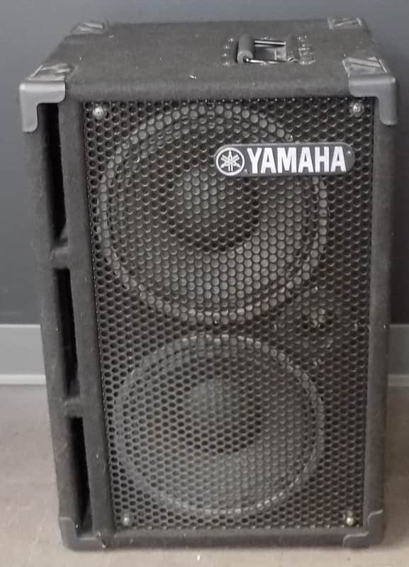 Yamaha BBT210S 2x10 Bass Cab image 1
