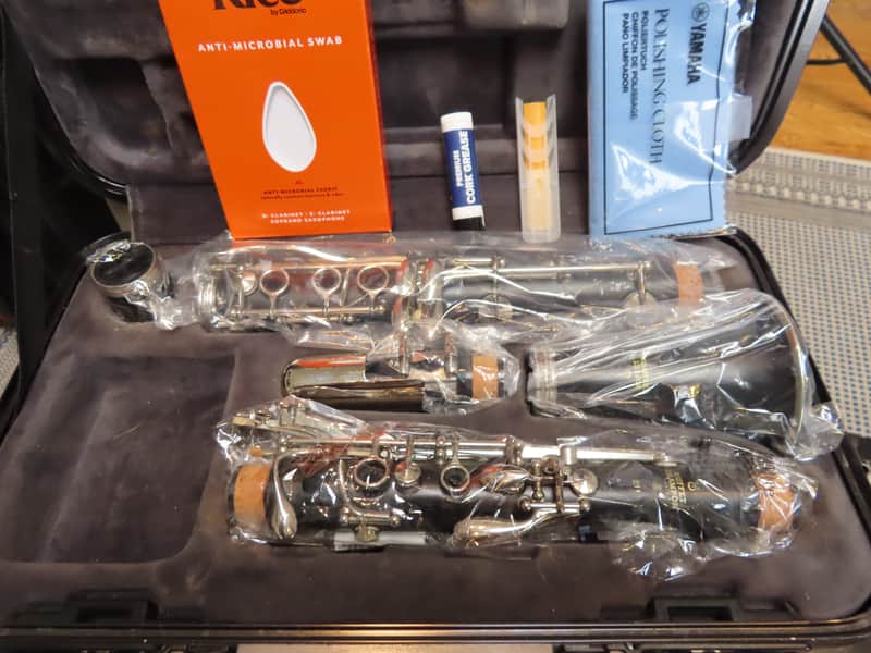 BUFFET E11 CLARINET-STORE SHOWCASE MODEL MINT Sold by BUFFET DLR, 1 YR WTY+XTRAS image 1