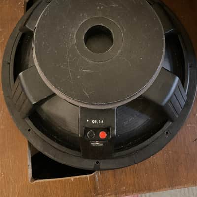 Mackie 0012184 18” Speaker.  4 ohm. Great shape 2000’s - Black image 1