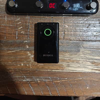 Mooer Prime P1 2022 - Present - Black and F4 wireless footswitch image 3