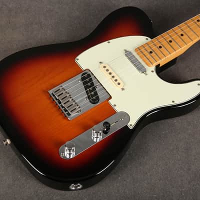 Fender Player Plus Nashville Telecaster - 3 Tone Sunburst - 2nd Hand image 10