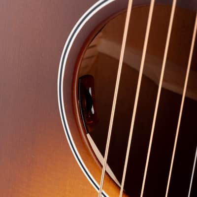 Gibson L-00 Special Satin Honey Burst with Gig Bag image 6