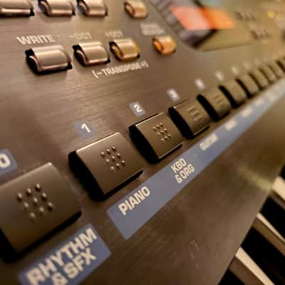 MUST SEE!!! ROLAND JUNO D FULLY INSPECTED SERVICED AND IN AMAZING CONDITION! image 13