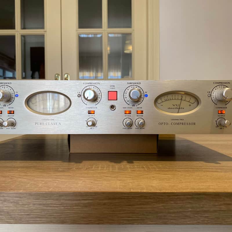 2010s Avalon AD2044 Dual Mono / Stereo Optical Compressor Silver