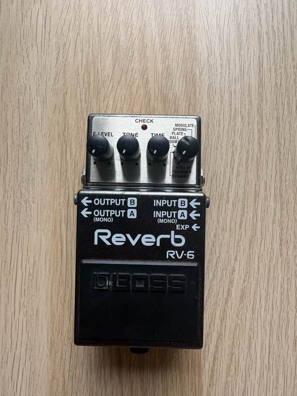 Boss RV-6 Reverb