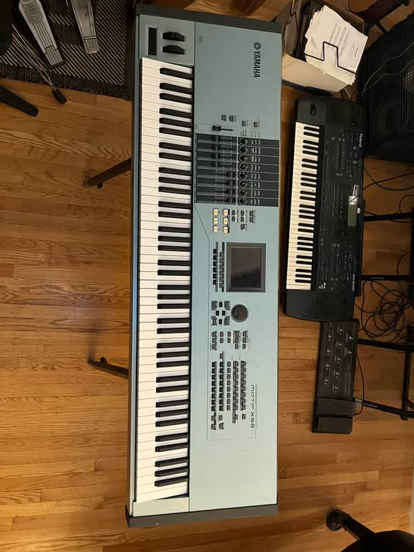 Yamaha Motif XS 8 Workstation | Reverb