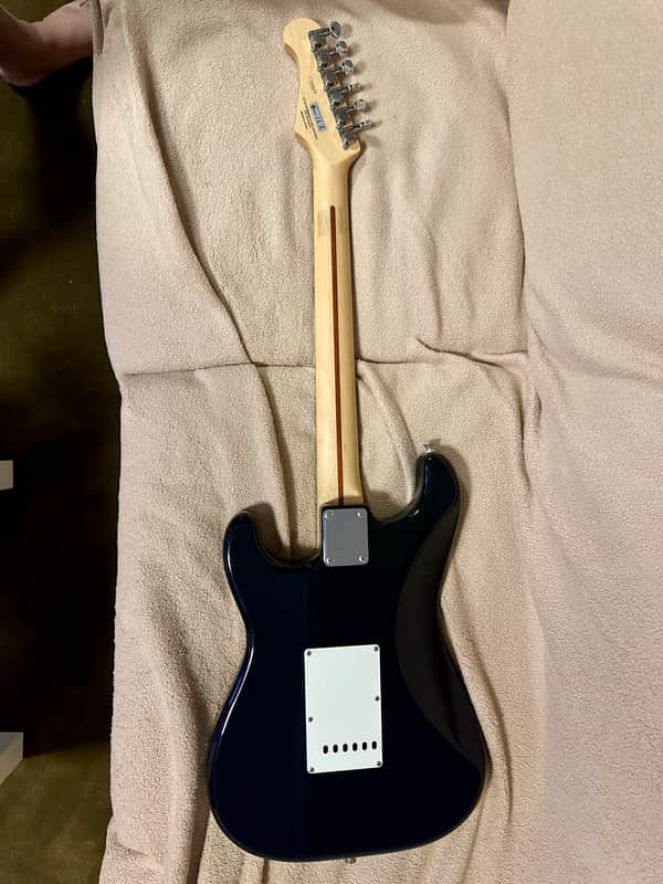 Fujigen FGN JST-5R J-Standard Stratocaster (MIJ) - Black | Reverb
