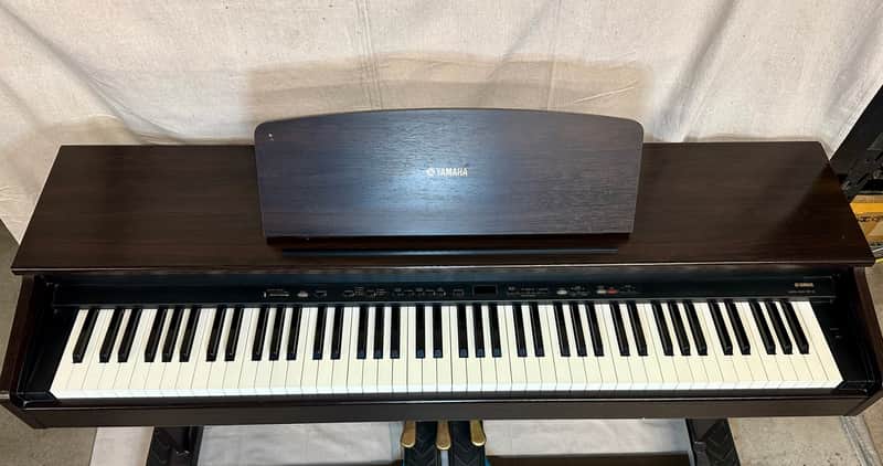 Yamaha Arius YDP-101 1999 - Brown/Wood Finish image 1