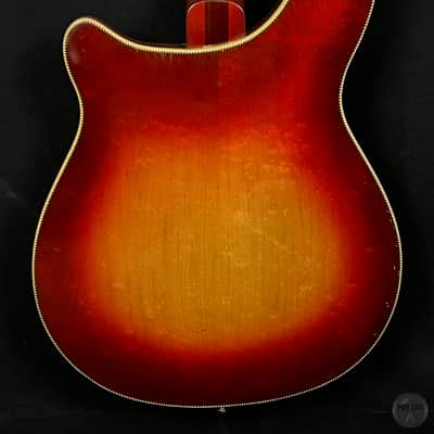Rickenbacker Bass model 4005 from 1966 in fireglo image 4