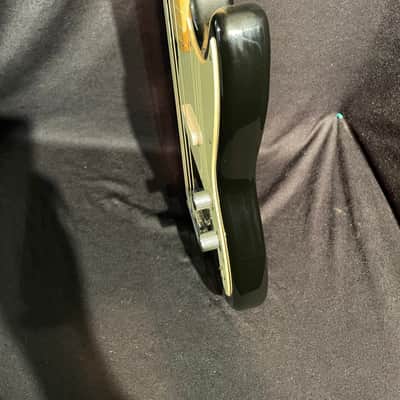 Squier Bronco Bass Affinity Series image 10
