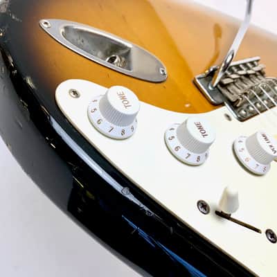Fender Stratocaster ST-57 made in Japan 1993-1994 Sunburst image 9