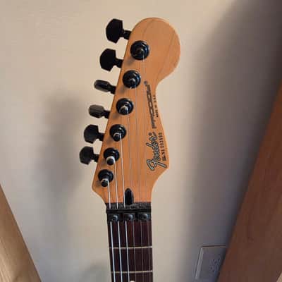 Fender Prodigy with Rosewood Fretboard 1991 - 1993 - Lake Placid Blue image 2