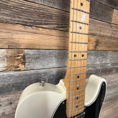 Fender Deluxe Nashville Telecaster with Maple Fretboard 2017 White Blonde image 5