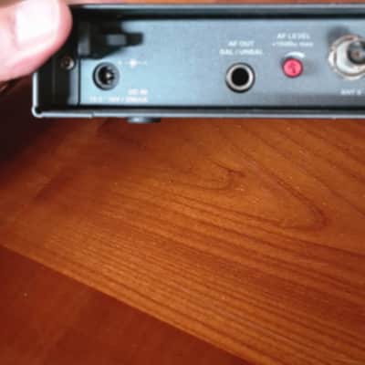 Sennheiser 🎤 Sennheiser EM 100 True Diversity Receiver | 786–822 MHz image 9