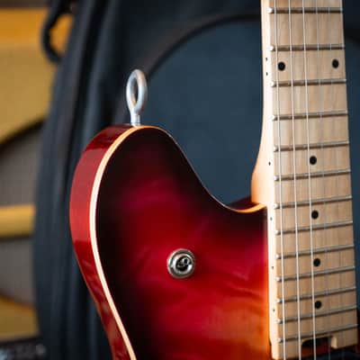 EVH Wolfgang WG Standard Quilt Maple 2010s W/ EVH Strap & Dtuner image 5