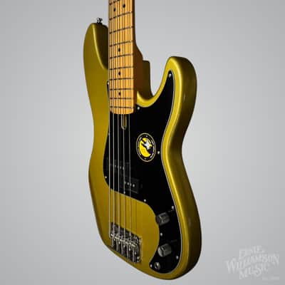 Sire Marcus Miller P5: 4-String Bass Guitar, Maple Fingerboard, Metallic Gold image 4