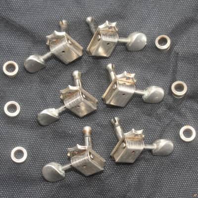 Vintage 1965 Kluson Deluxe Double Line Tuners D-169400 Split Shafts Oval Buttons Rickenbacker Mosrite Guild Fender 1966 1967 1960's image 4
