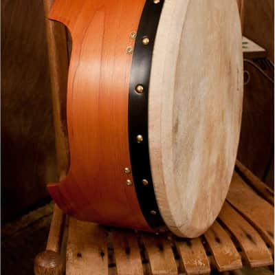 Roosebeck Bodhran Drum Package Includes: Irish Deep Bodhran Tunable Drum W/ Tipper, Red Cedar + Drum image 3