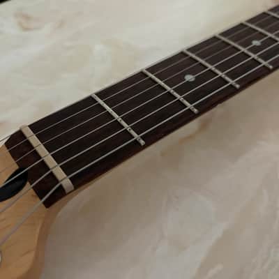Squier Affinity Series Stratocaster HSS - Metallic Red image 9