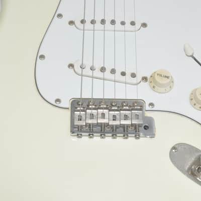YAMAHA ST400R Stratocaster type 80s Electric Guitar Ref No. 6901 image 5