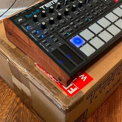 Dave Smith Instruments Tempest 6-Voice Drum Machine image 3