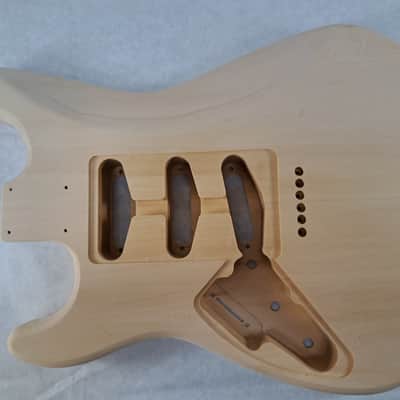 Unfinished Basswood SSS Hardtail guitar body - fits Fender Strat Stratocaster necks J2431 image 4
