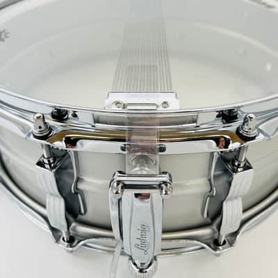 Ludwig 5x14" 10-Lug Acrolite Snare Drum LM404C10 image 8