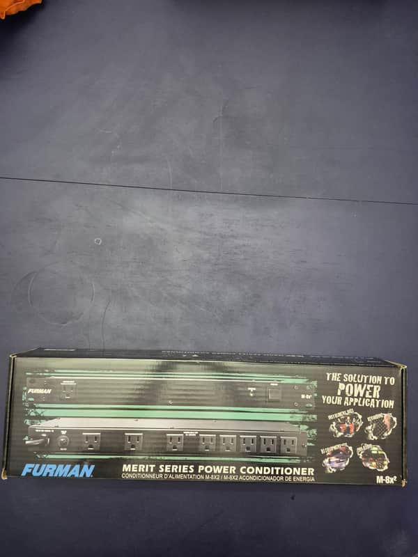 Furman M-8x2 Power Conditioner