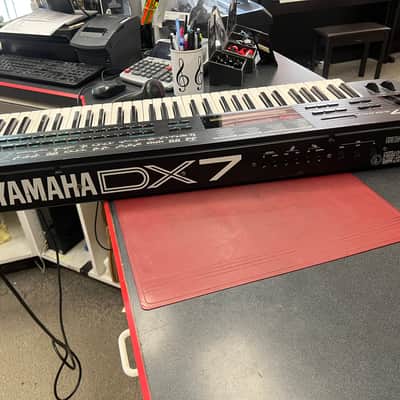 Yamaha DX7 II-D Plus image 5